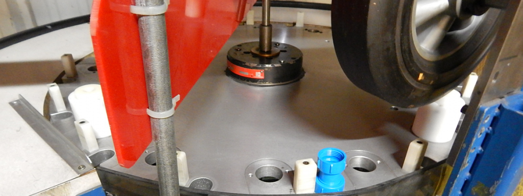 Custom assembly fixture which assembles hose connectors